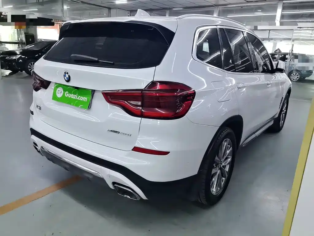 BMW X3 — миниатюра 7