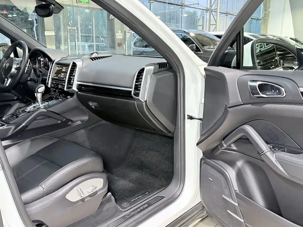 Porsche Cayenne — фотографии объявления, Фото 14