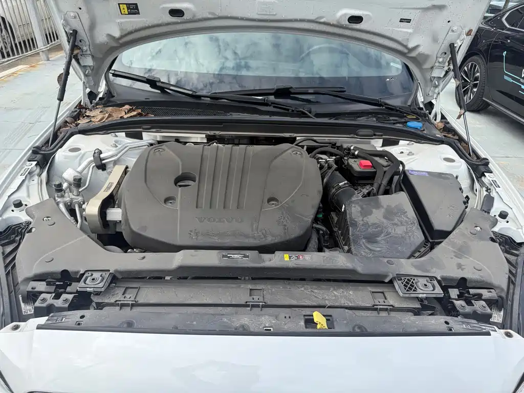 Volvo S60 — миниатюра 11