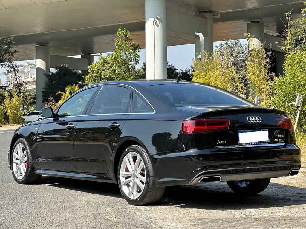 Audi A6L 2018 30 45 TFSI quattro Sport