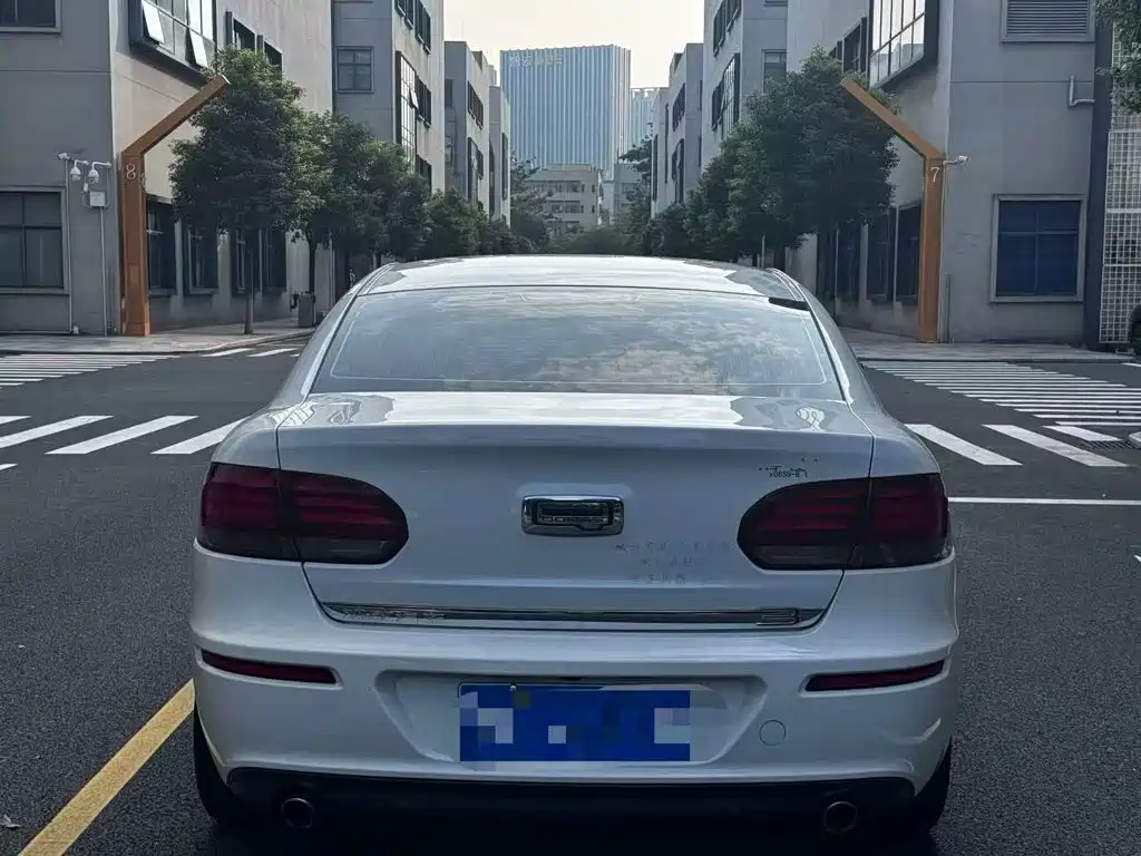 Qoros Qoros 3 — миниатюра 8