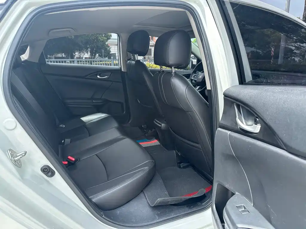 Honda Civic — миниатюра 13
