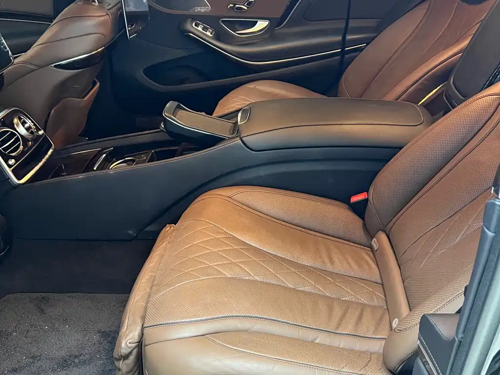 Mercedes-Benz S-Class — миниатюра 8