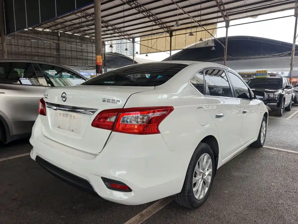 Nissan Sylphy — миниатюра 7