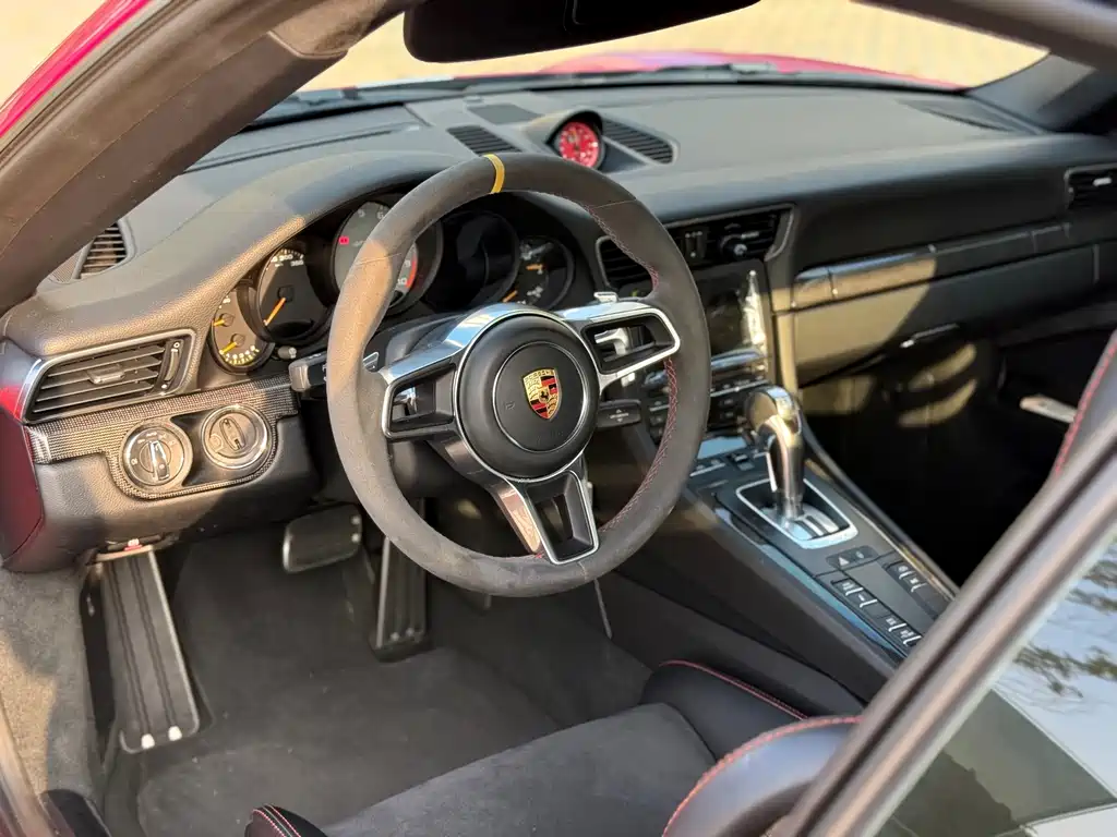 Porsche 911 — миниатюра 9