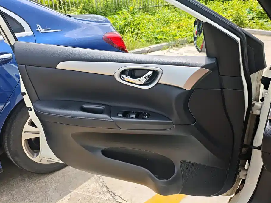 Nissan Sylphy — миниатюра 7
