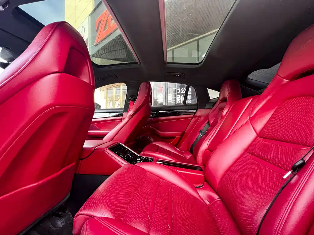 Porsche Panamera — миниатюра 10
