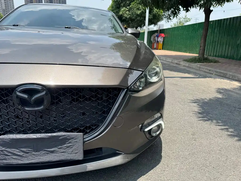 Mazda 3 Axela Sedan 1.5L Auto Comfort Type, фото 15