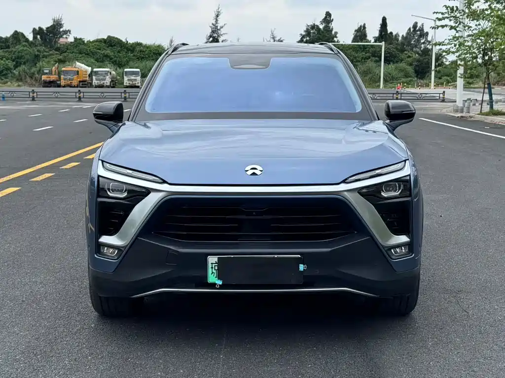 NIO ES8 — миниатюра 2
