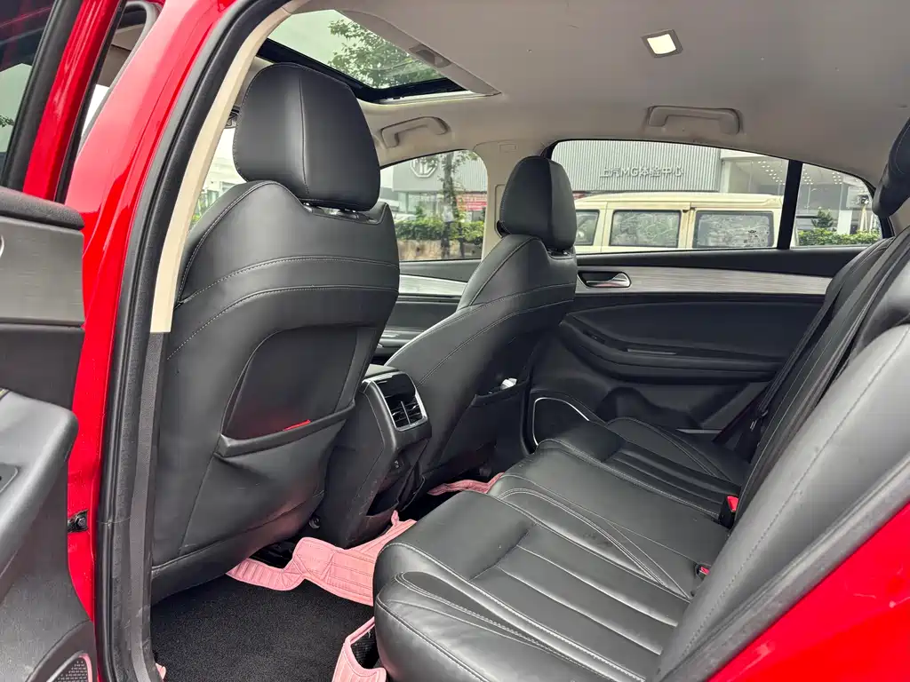 Chery 5 PLUS 2021 1.5L CVT PLUS