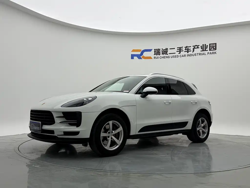 Porsche Macan — миниатюра 2