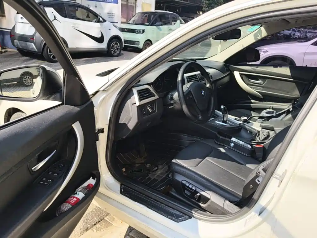 BMW 3 Series — миниатюра 16