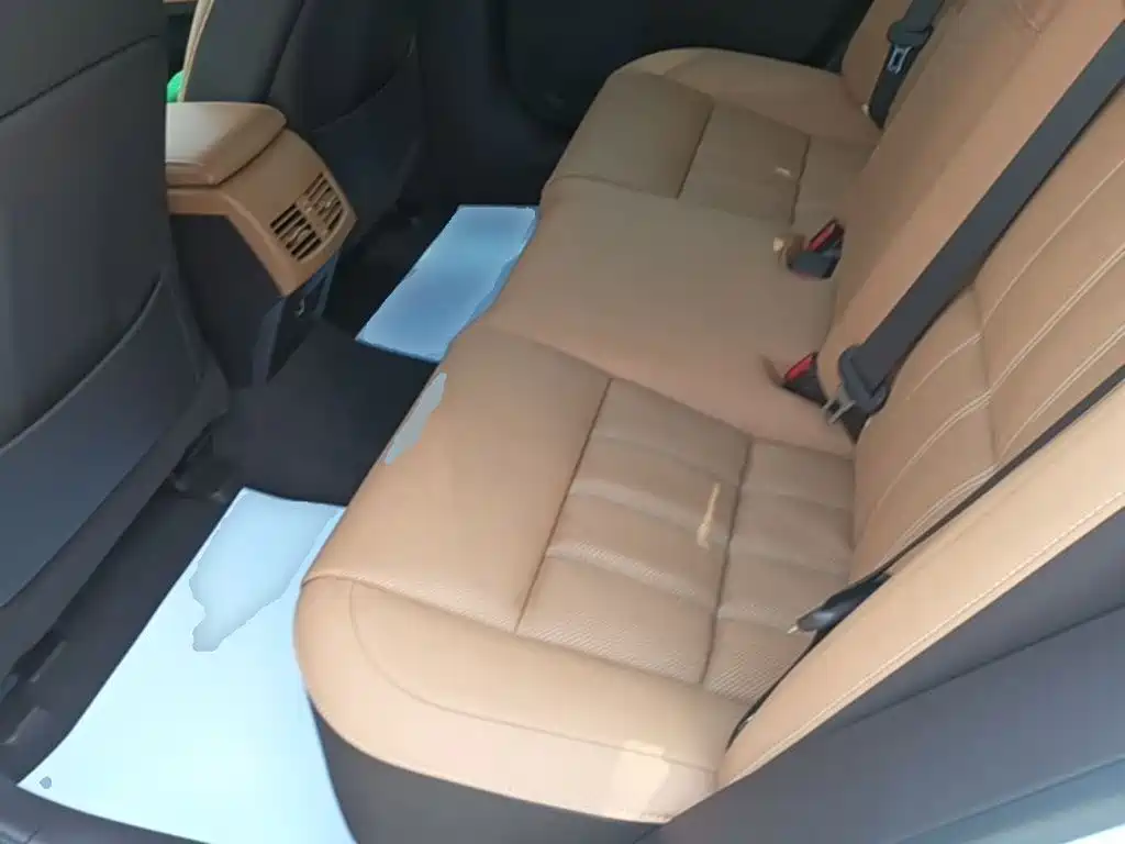 Lexus ES — миниатюра 17