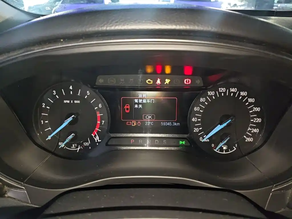 Ford Mondeo — миниатюра 12