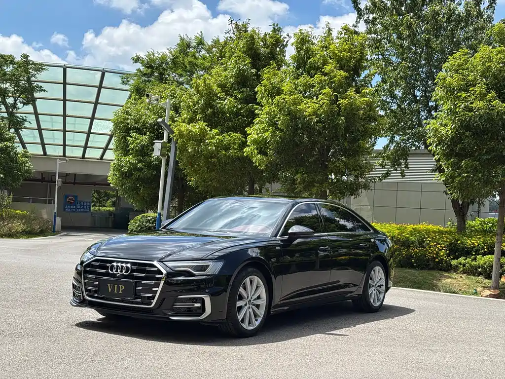 Audi A6L 2025