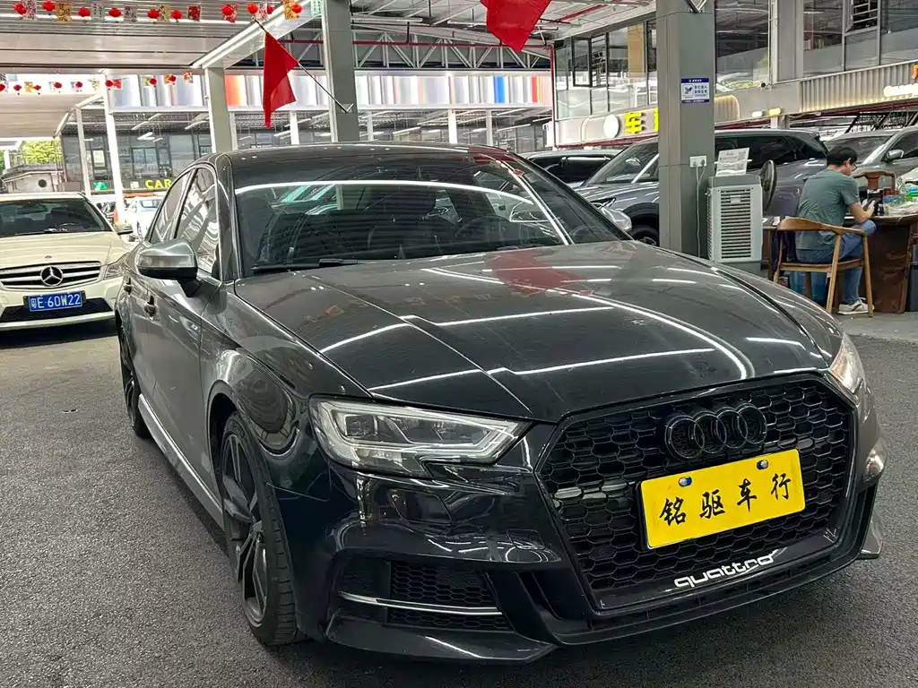 Audi S3 — миниатюра 4