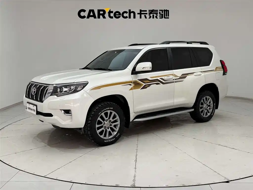 TOYOTA PRADO