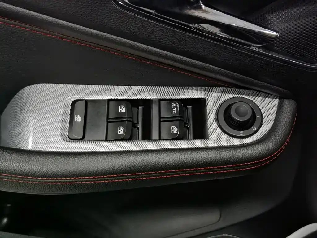 Baojun 560 — миниатюра 9