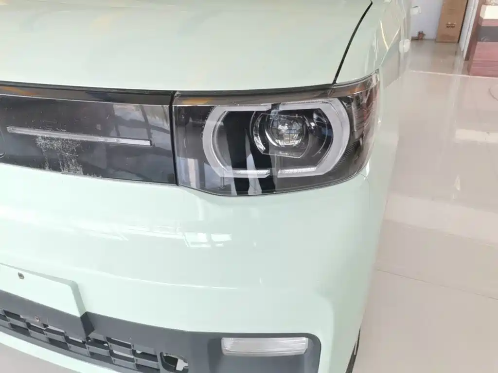 Wuling MINIEV — миниатюра 24