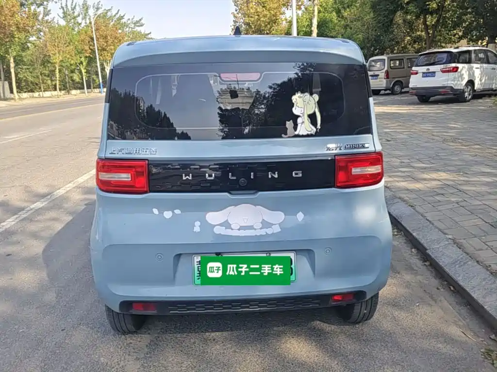Wuling MINIEV — миниатюра 6
