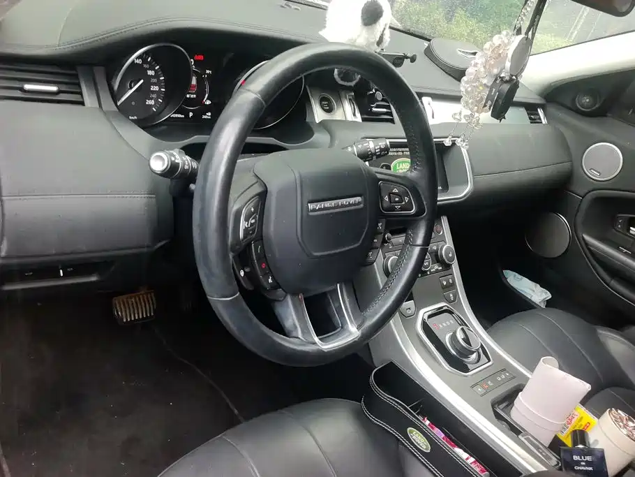 Land Rover Evoque — миниатюра 12