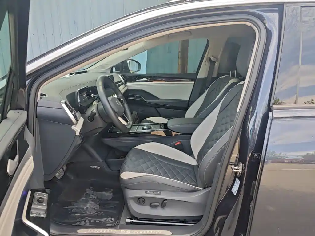 Volkswagen ID.6 Crozz — миниатюра 15
