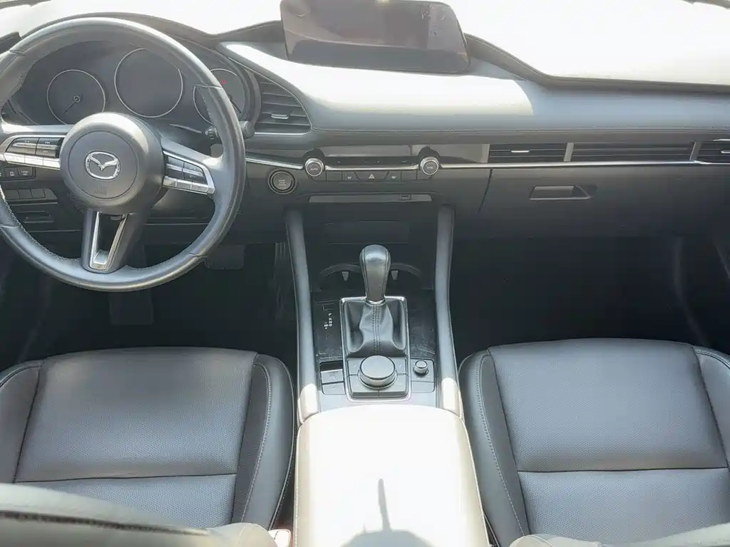 Mazda 3 Axela — миниатюра 5