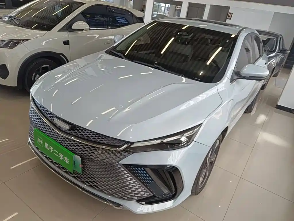 Geely L HiP — миниатюра 2