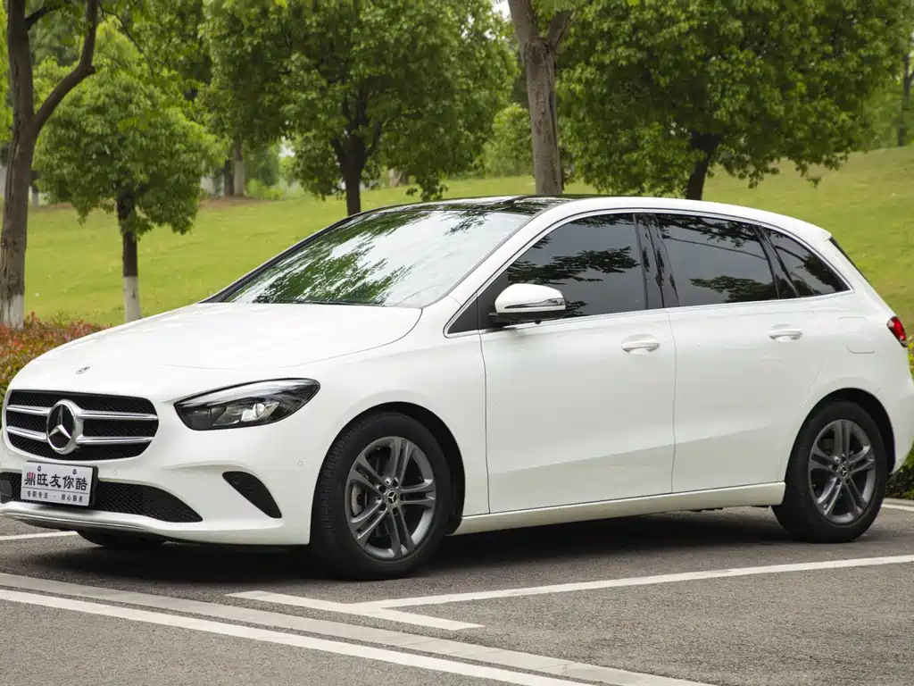 Mercedes-Benz B-Class 2022