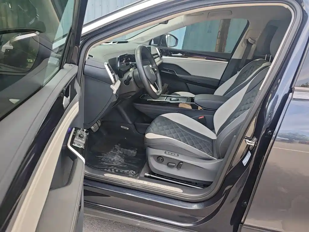 Volkswagen ID.6 Crozz — миниатюра 16