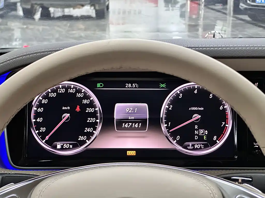 Mercedes-Benz S-Class — миниатюра 16