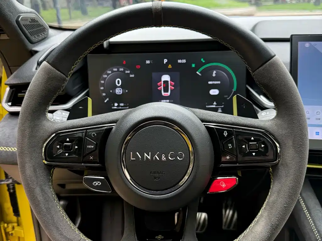 Lynk & Co 03 — миниатюра 29