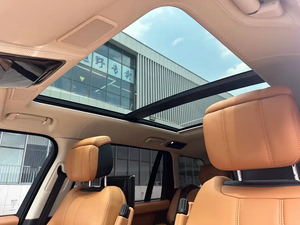 Land Rover Range Rover 2020 3.0 L6 Long Wheelbase