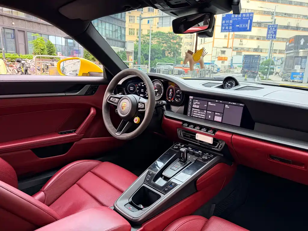 Porsche 911 2022 Carrera 3.0T