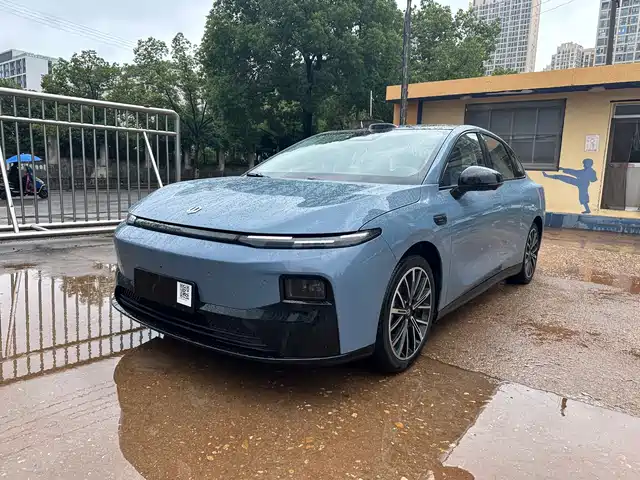 2025 Leapmotor B01
