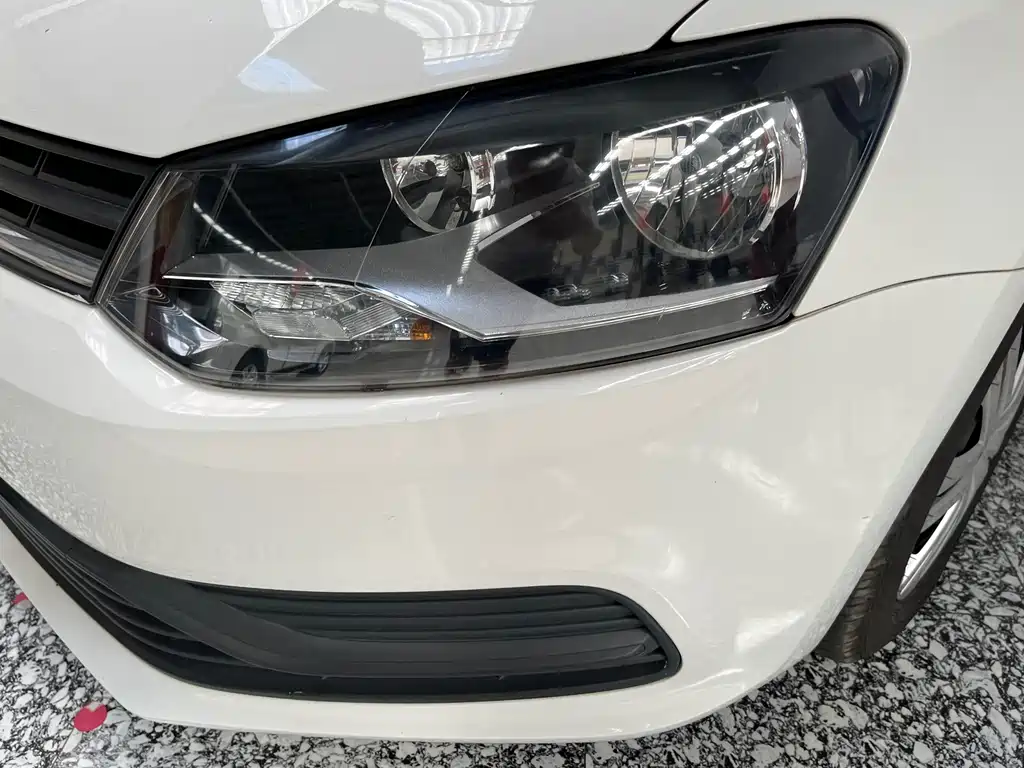 Volkswagen Polo — миниатюра 4