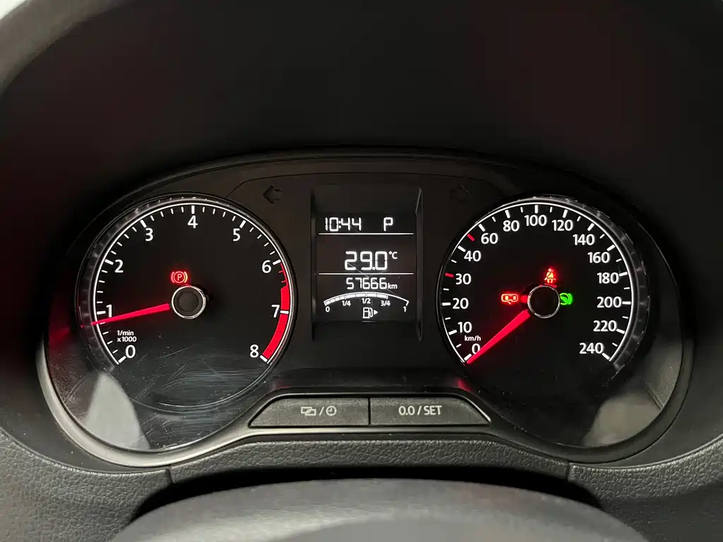 Volkswagen Polo — миниатюра 9