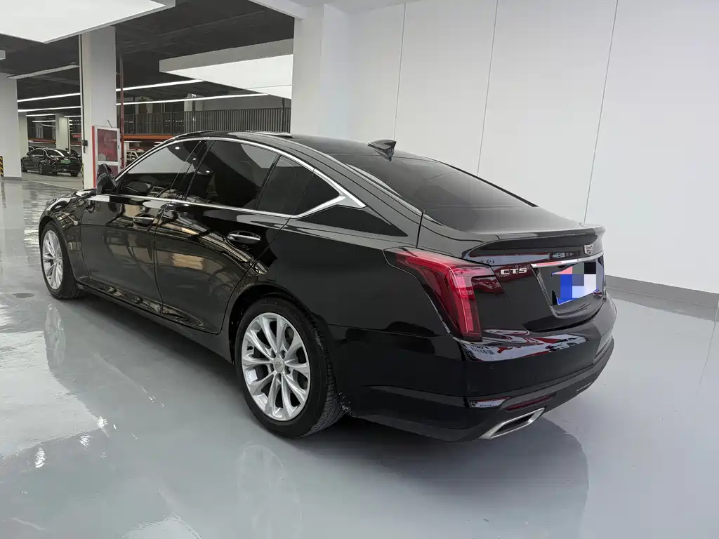 Cadillac CT5 — миниатюра 15