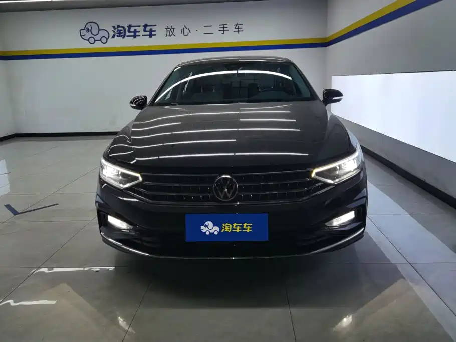 Volkswagen Magotan — миниатюра 2