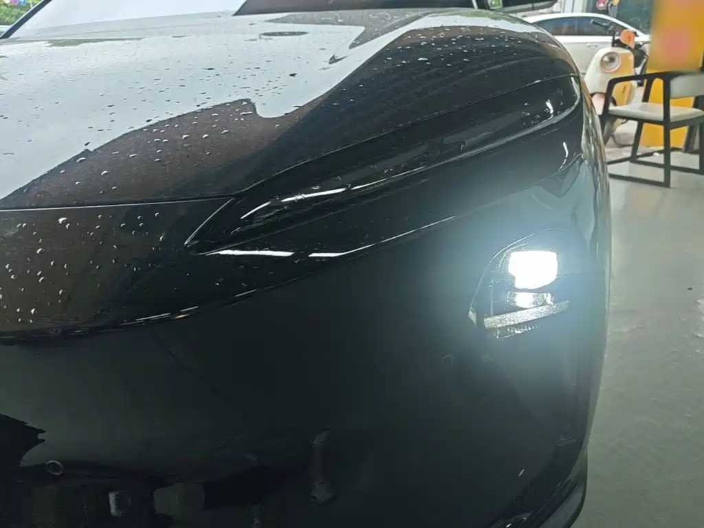 NIO ET5T — миниатюра 24