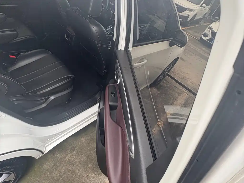 GAC Motor Trumpchi M6 — миниатюра 11