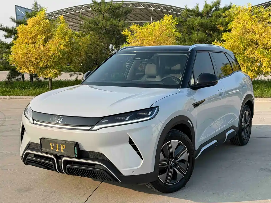 BYD Yuan UP