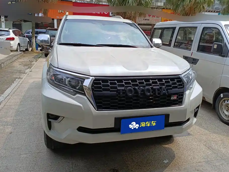 Toyota Land Cruiser Prado 2018 2.7L AT