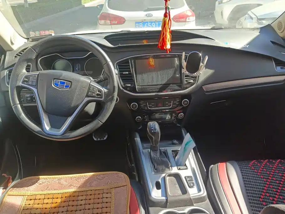 Geely Vision X6 — миниатюра 12