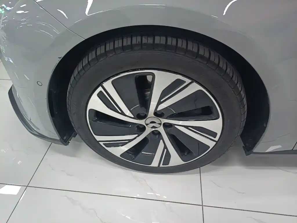 NIO ET5 — миниатюра 23
