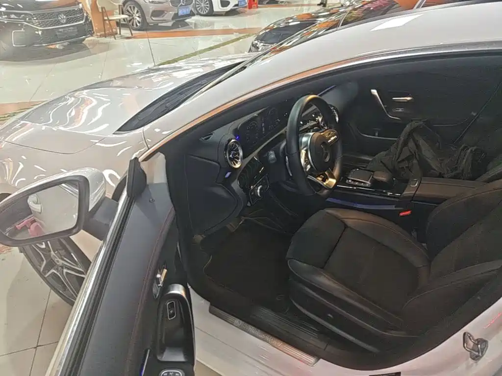 Mercedes-Benz CLA (Import) — миниатюра 16