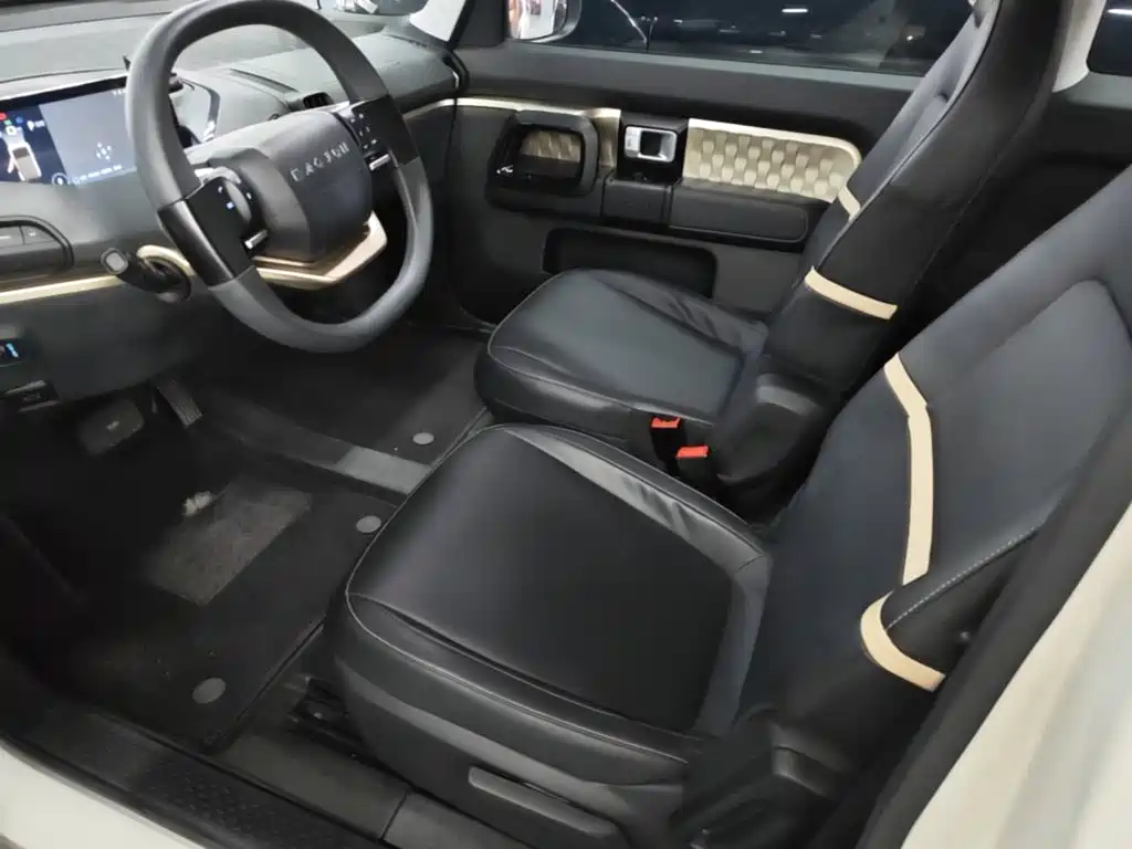 Baojun KiWi EV — миниатюра 15