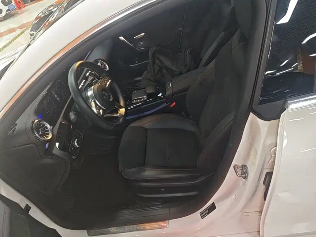 Mercedes-Benz CLA (Import) — миниатюра 15
