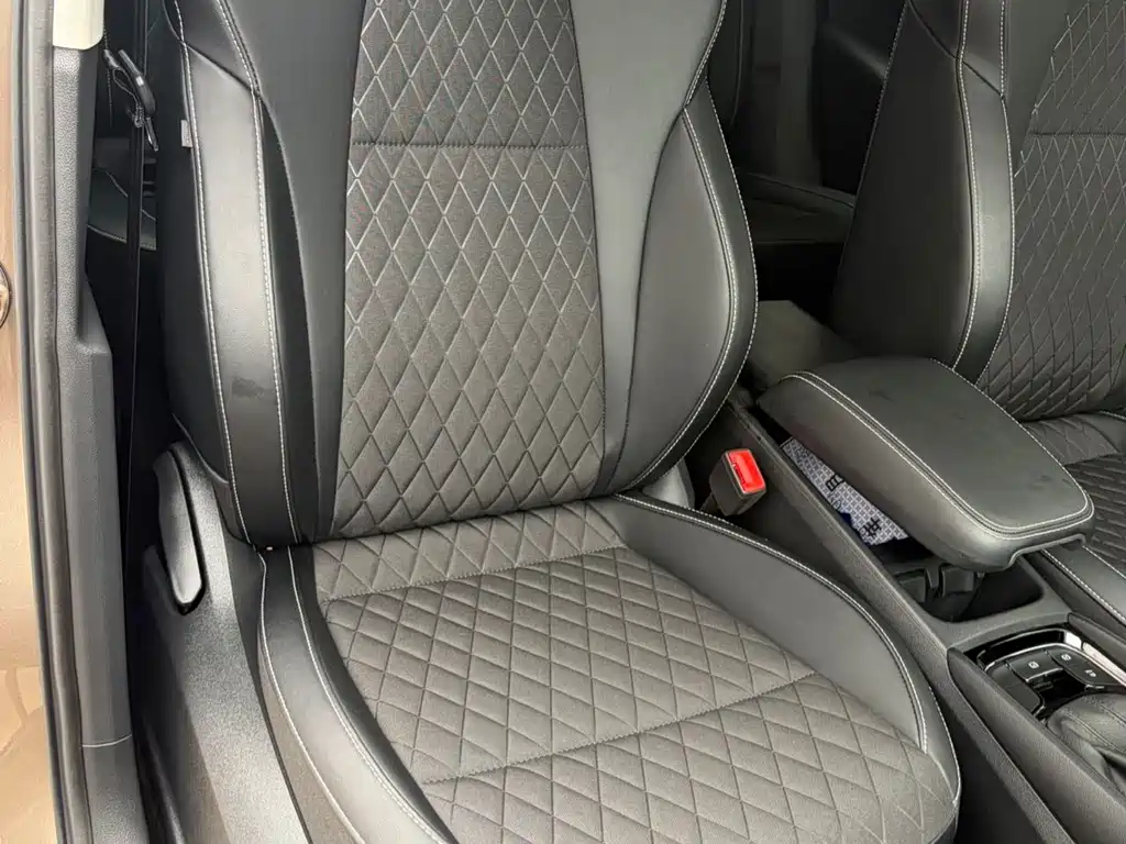 Skoda Karoq — миниатюра 9
