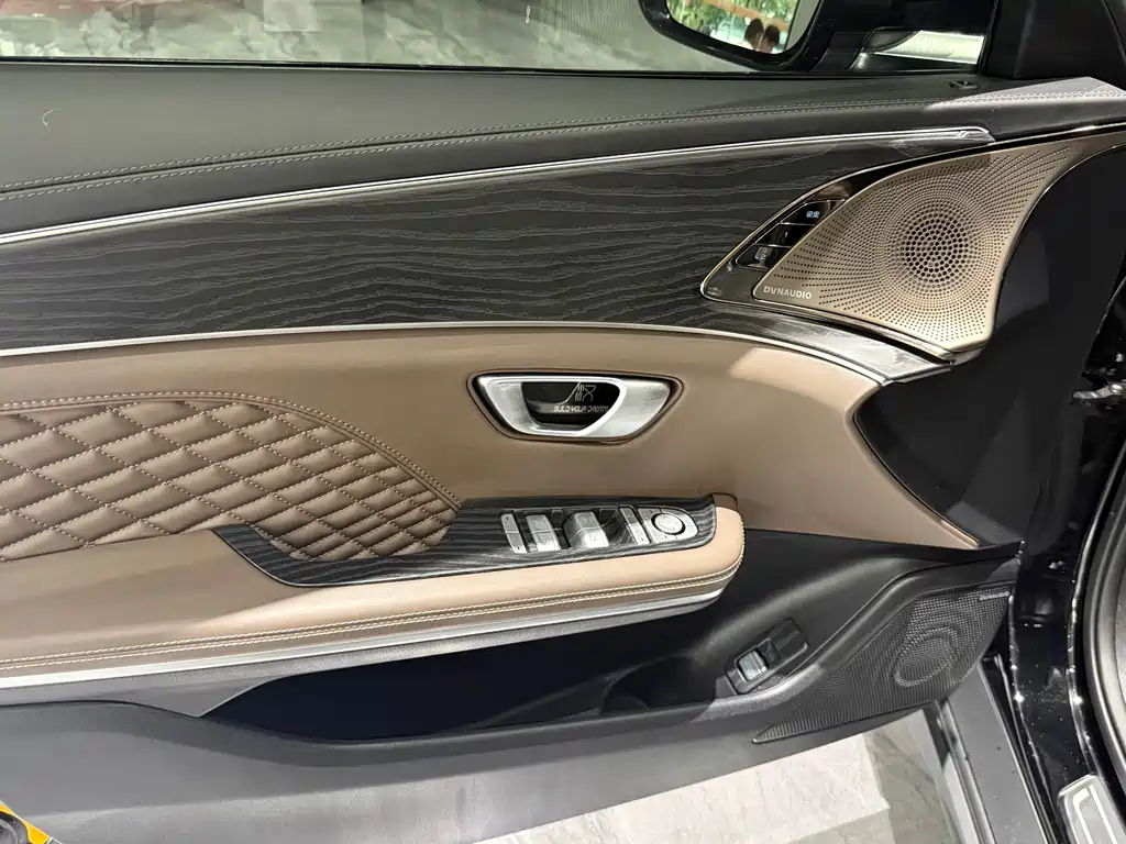 BYD Han — миниатюра 21